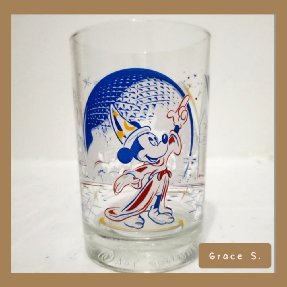 Walt Disney World Glass Souvenir Cup - Mickey Mous